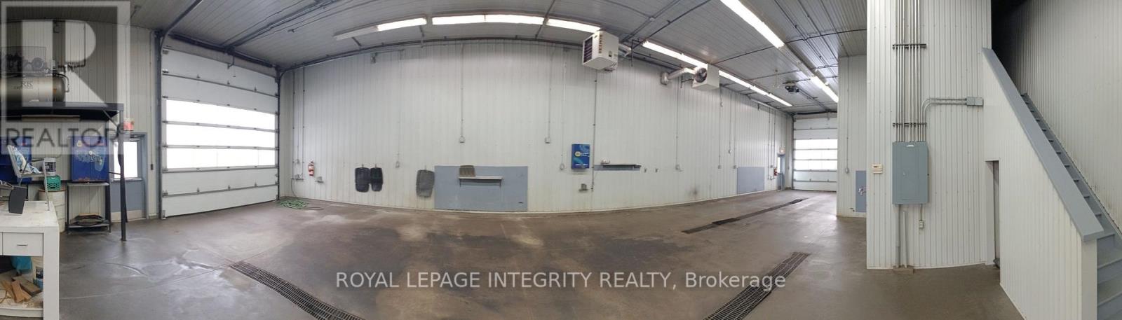 2724 Laurier Street, Clarence-Rockland, Ontario  K4K 1A2 - Photo 18 - X12070761