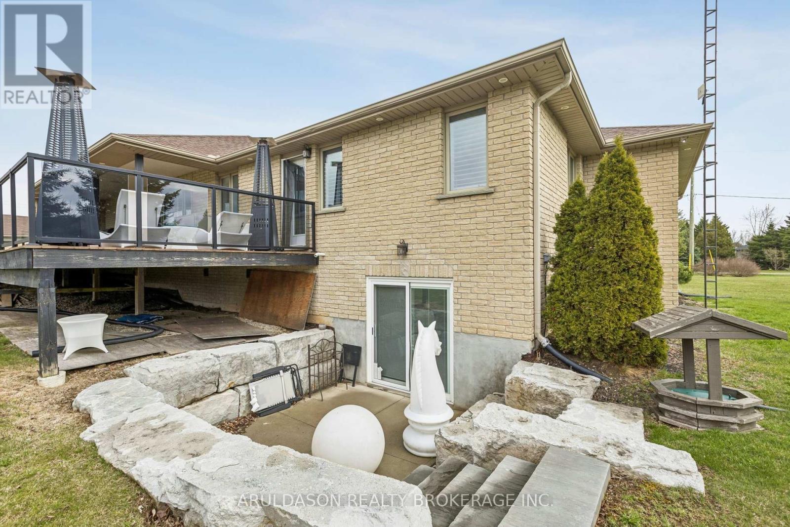 99 Brant School Road, Brantford, Ontario  N3T 5L4 - Photo 42 - X13025066