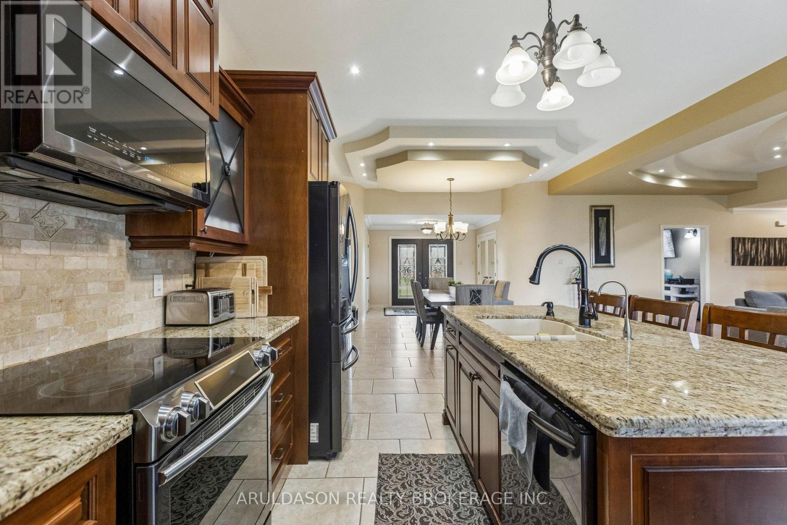 99 Brant School Road, Brantford, Ontario  N3T 5L4 - Photo 8 - X13025066