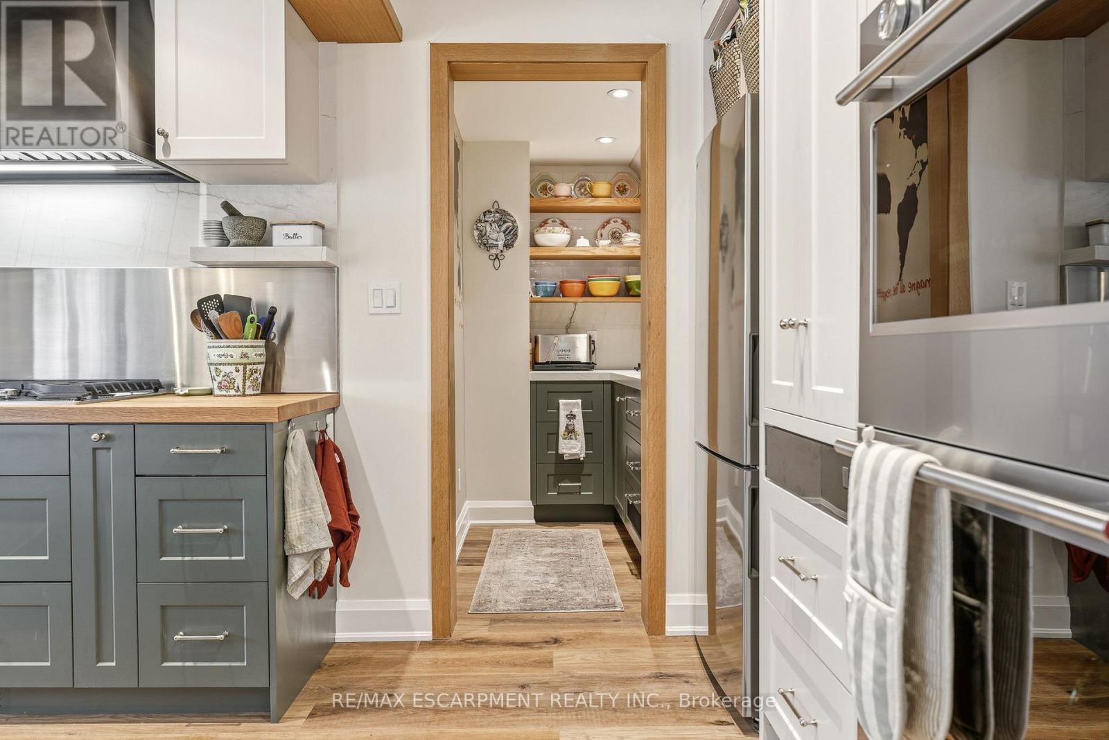 7 Central Park Avenue, Hamilton (Dundas), Ontario  L9H 2M5 - Photo 9 - X13025076