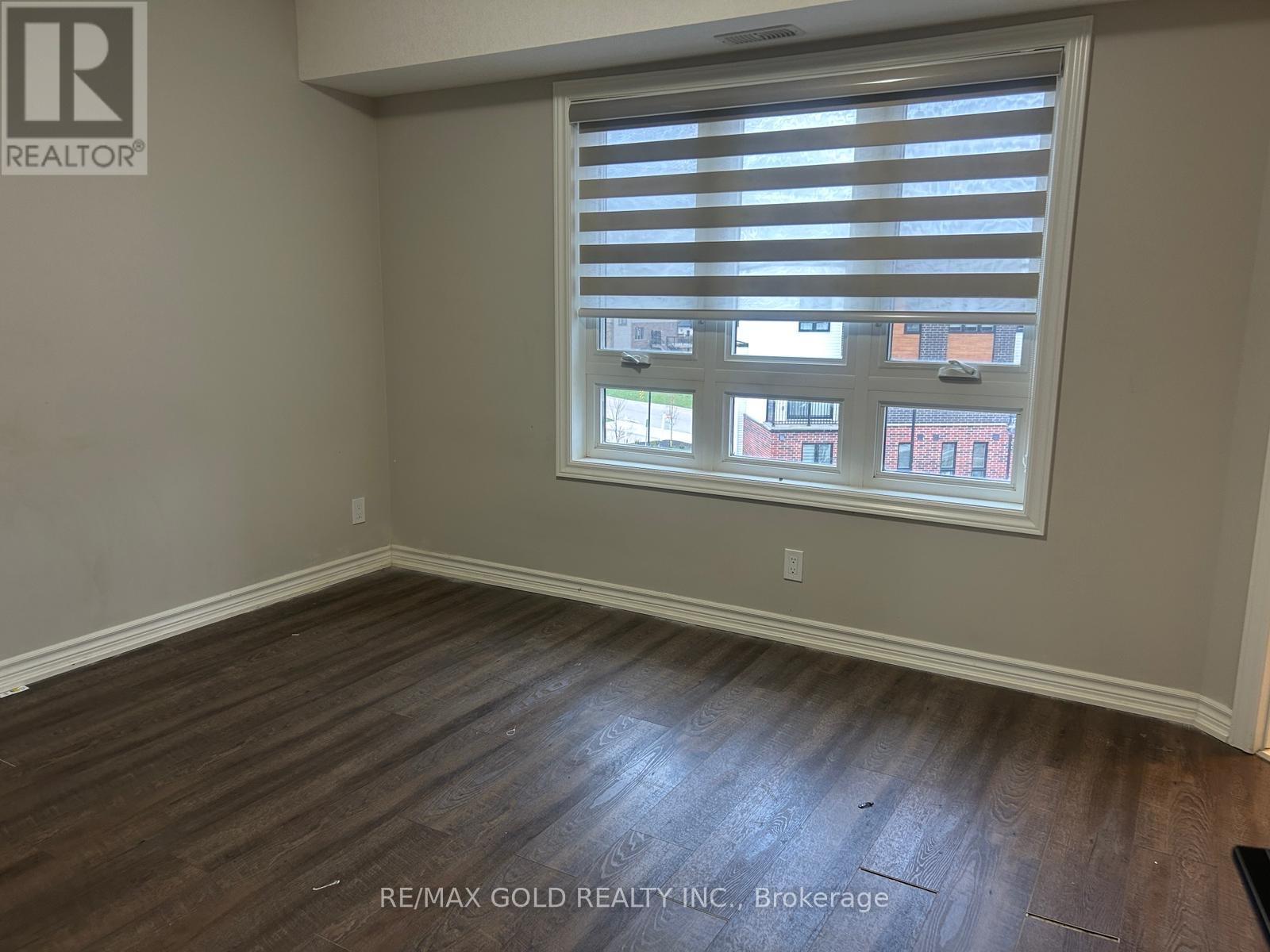 19 - 235 Chapel Hill Drive, Waterloo, Ontario  N2R 0S4 - Photo 12 - X13025078