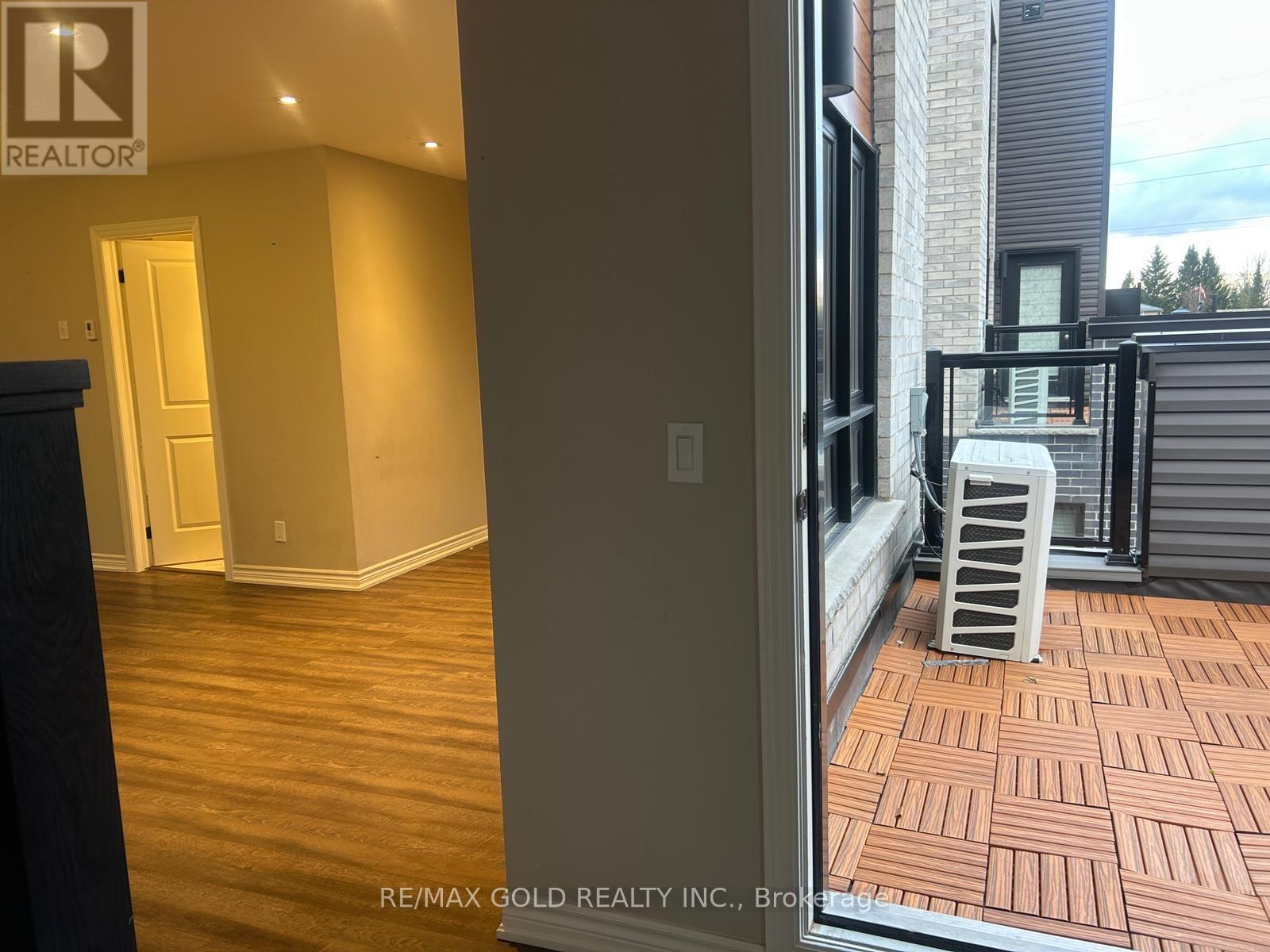 19 - 235 Chapel Hill Drive, Waterloo, Ontario  N2R 0S4 - Photo 8 - X13025078