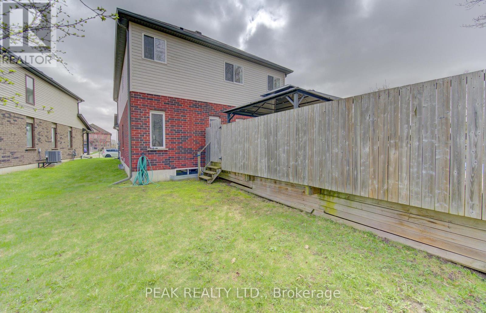 64 Walter Perry Place, Wilmot, Ontario  N3A 0B4 - Photo 38 - X13025092