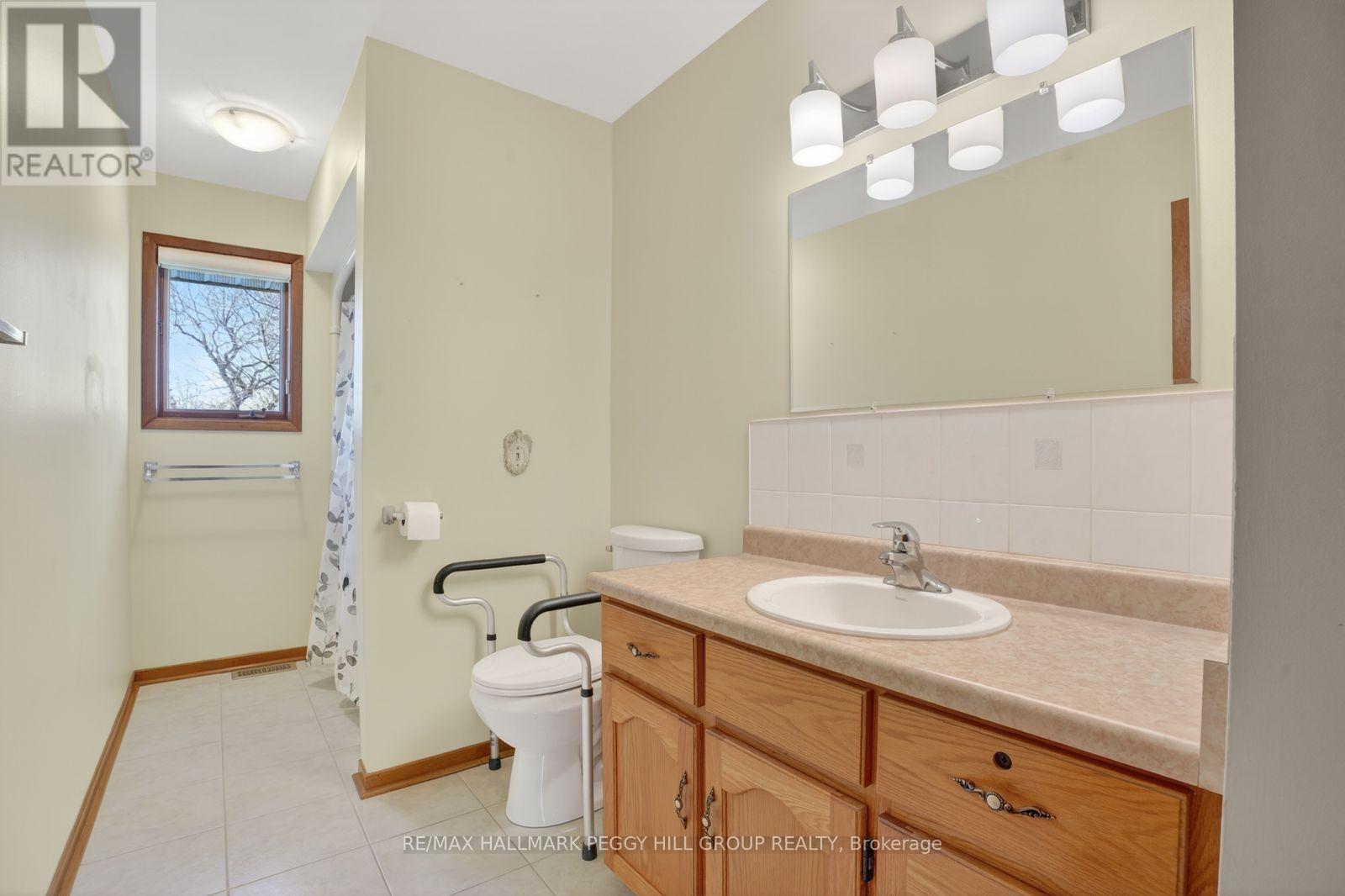 113 Domville Street, Wellington North, Ontario  N0G 1A0 - Photo 9 - X13025142