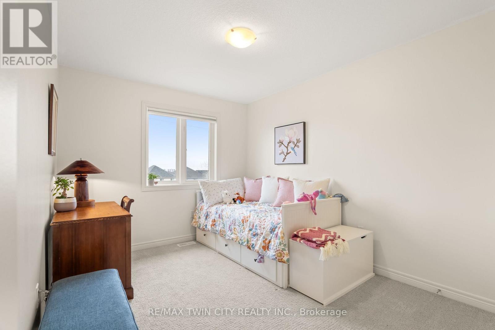 50 Greenwater Street, Kitchener, Ontario  N2R 0H2 - Photo 32 - X13025200