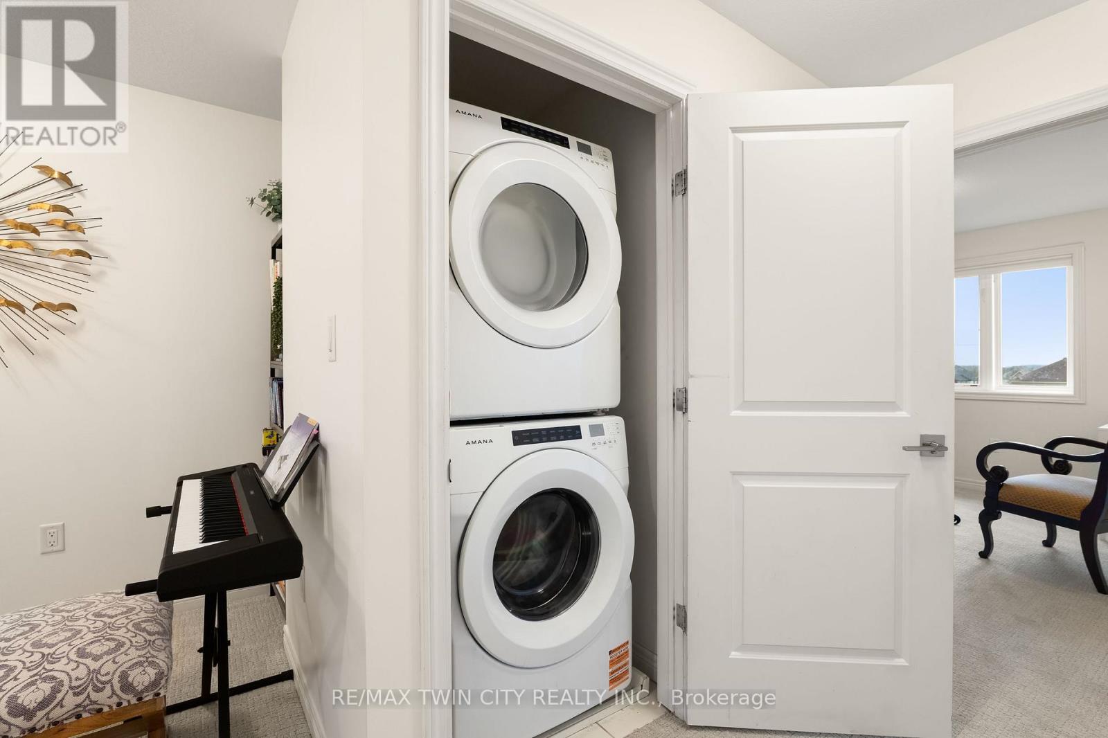 50 Greenwater Street, Kitchener, Ontario  N2R 0H2 - Photo 36 - X13025200