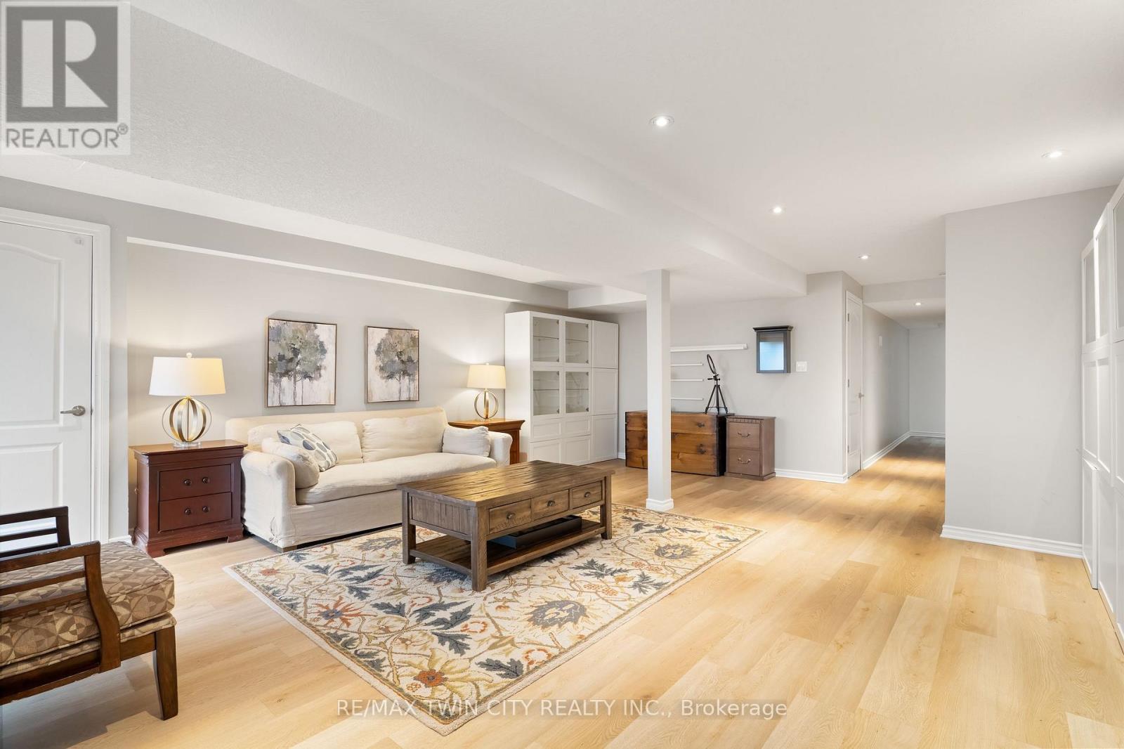 50 Greenwater Street, Kitchener, Ontario  N2R 0H2 - Photo 41 - X13025200