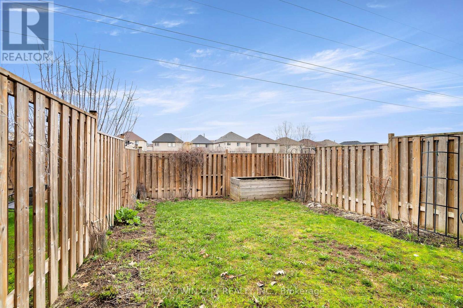 50 Greenwater Street, Kitchener, Ontario  N2R 0H2 - Photo 47 - X13025200