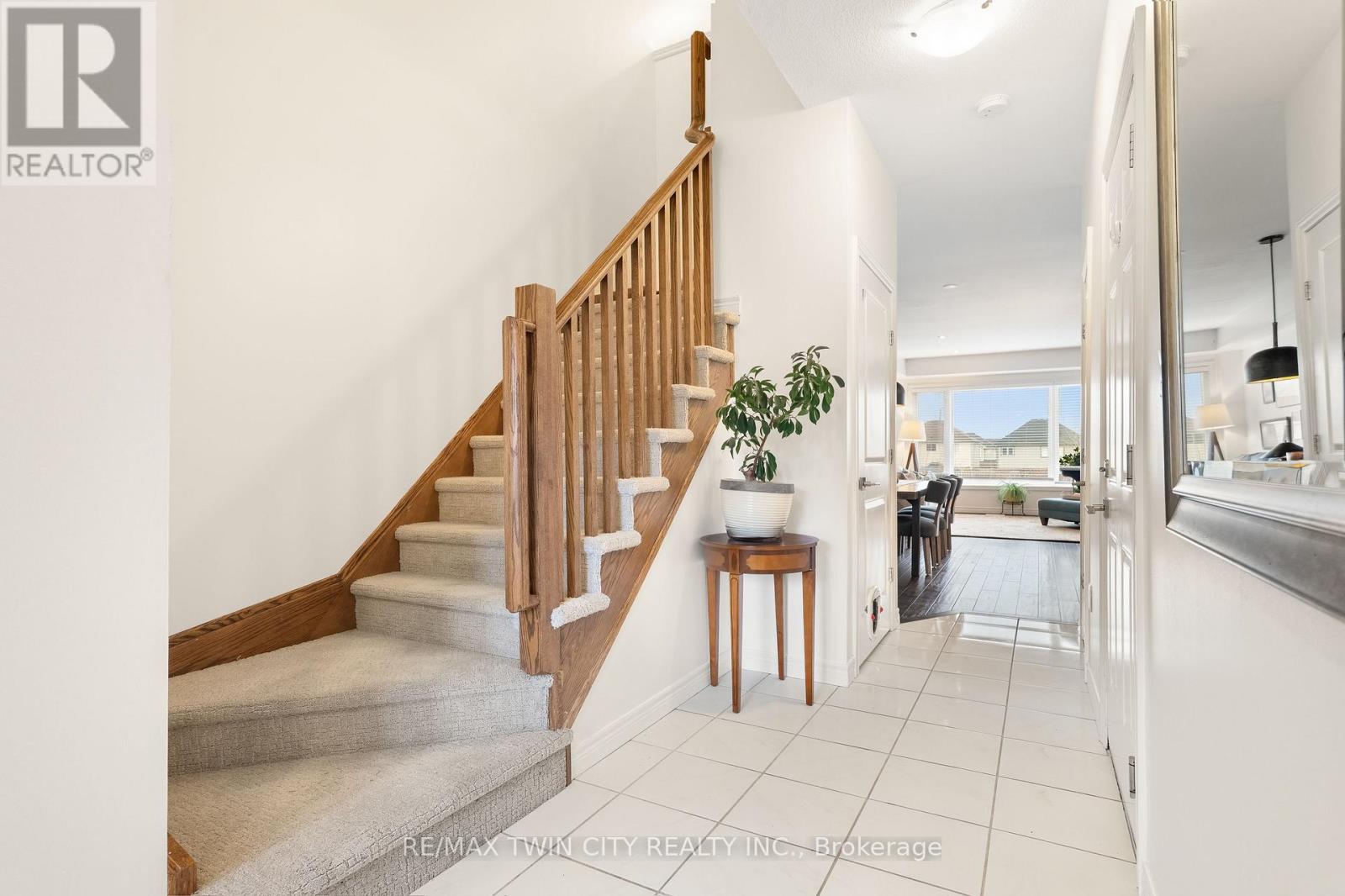 50 Greenwater Street, Kitchener, Ontario  N2R 0H2 - Photo 6 - X13025200