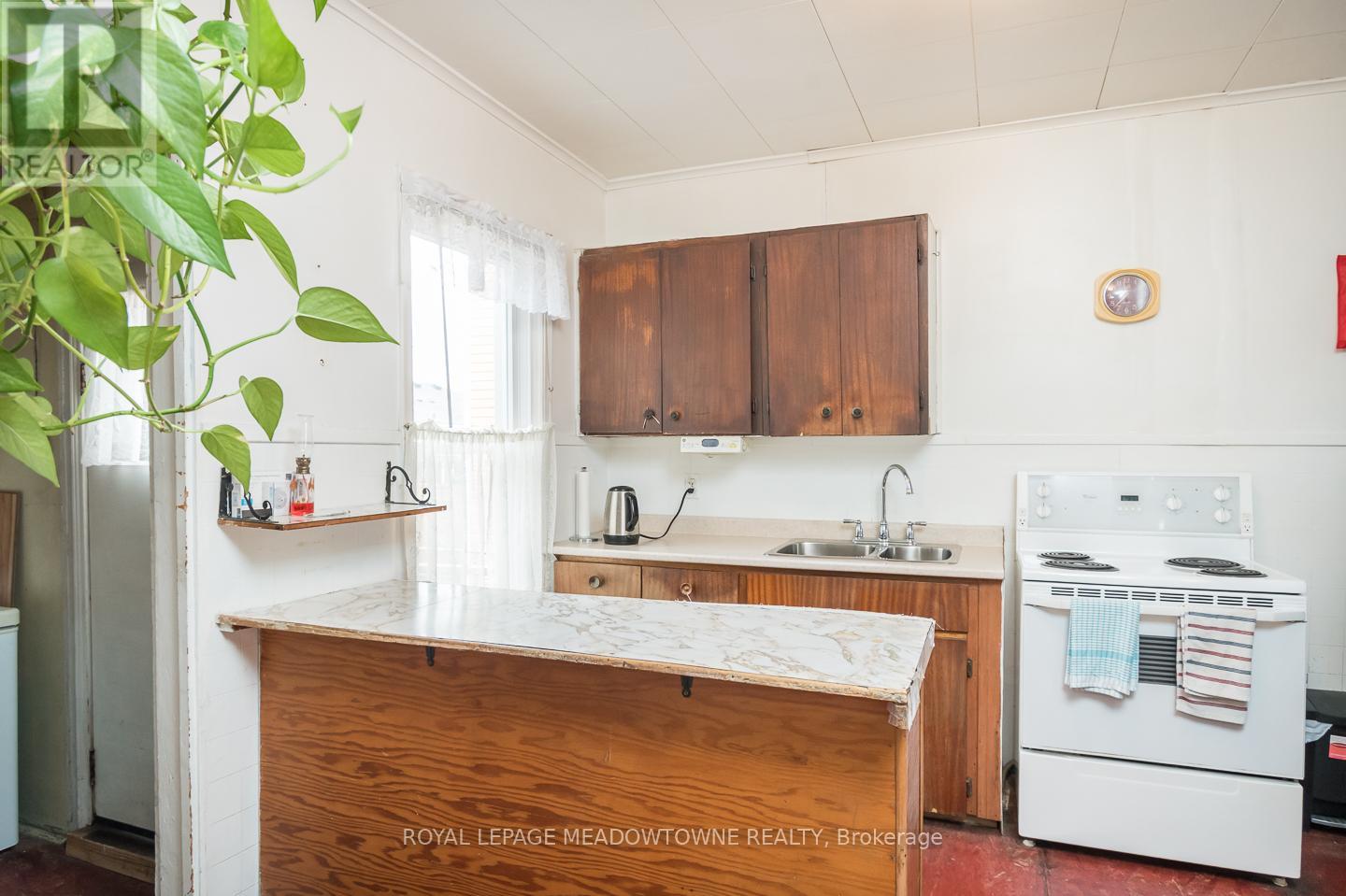 35 East 27th Street, Hamilton, Ontario  L8V 3E8 - Photo 11 - X13025284