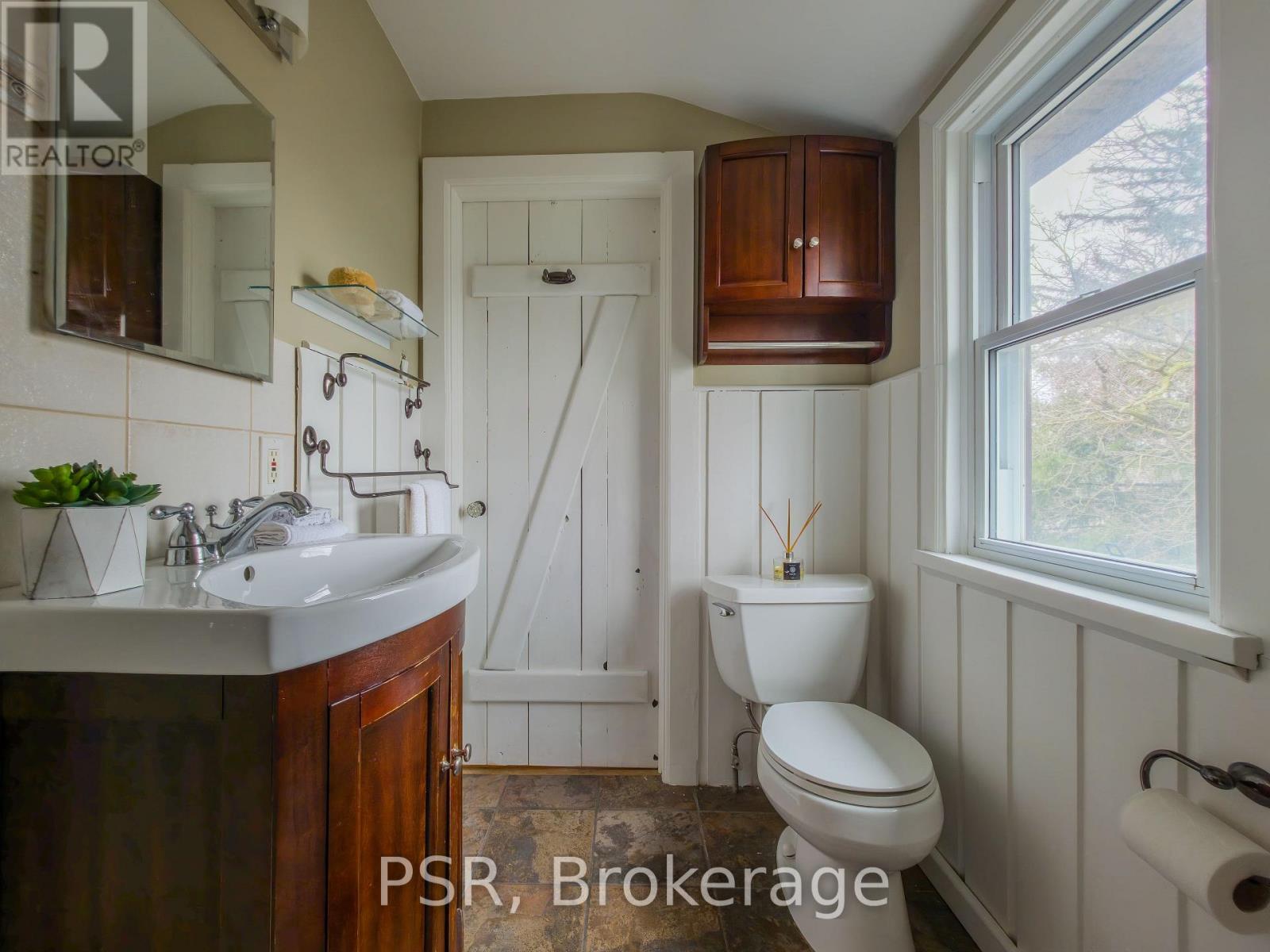 68 Fairmount Road, Kitchener, Ontario  N2H 2G6 - Photo 21 - X13025352