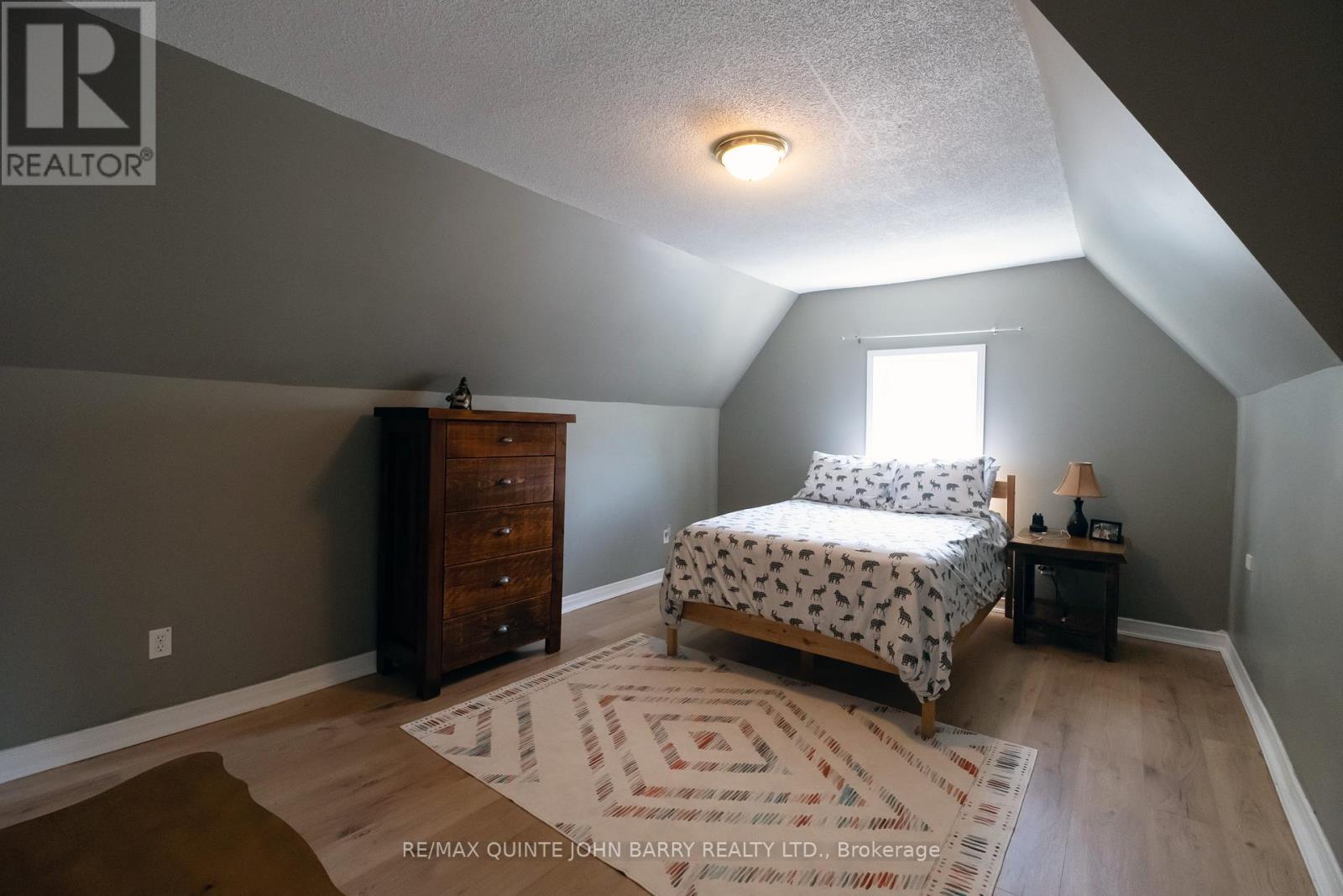 17 James Street, Quinte West, Ontario  K8V 2W8 - Photo 20 - X13025458