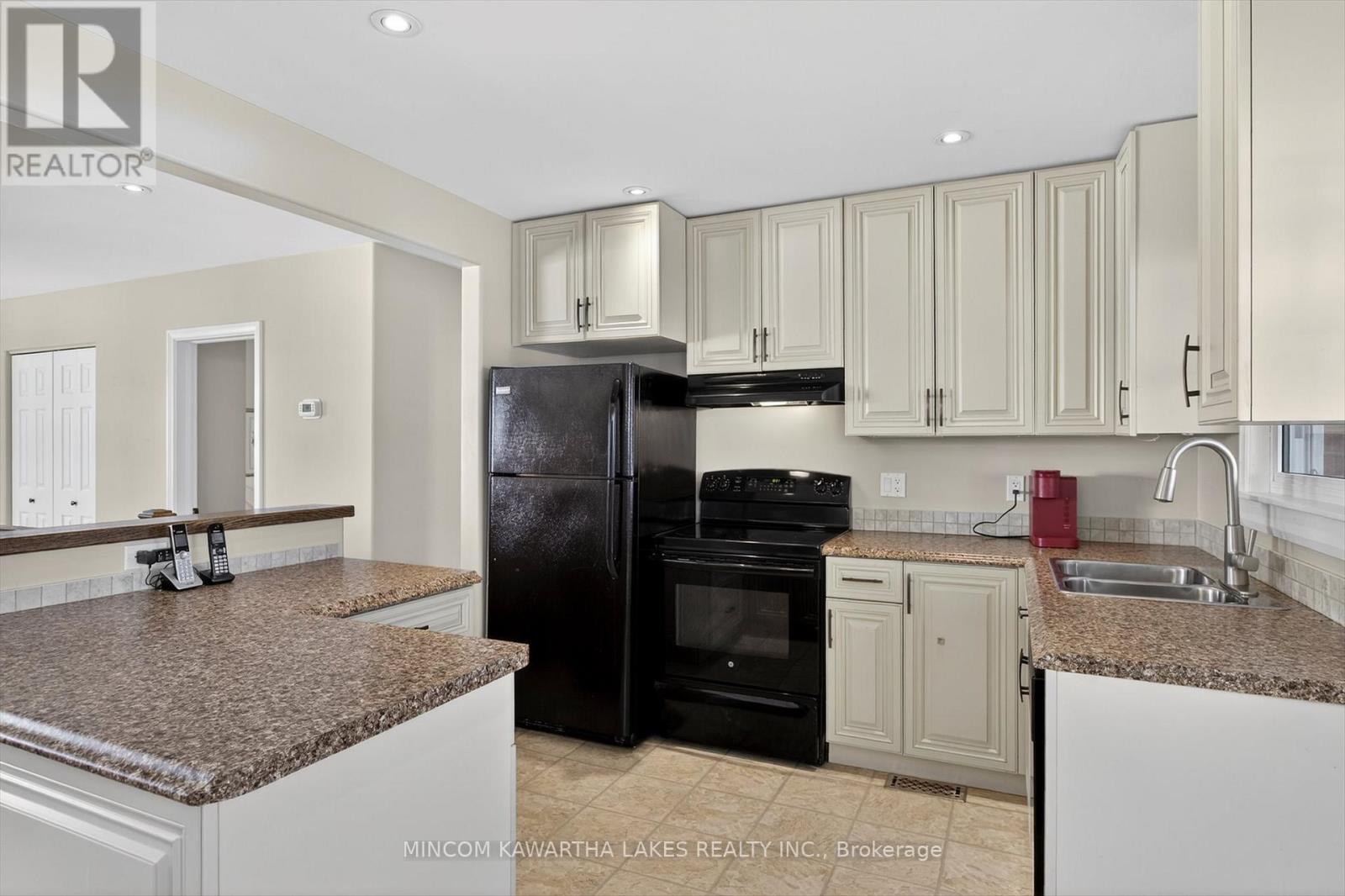 630 Sherbrooke Street, Peterborough (Town Ward 3), Ontario  K9J 2P6 - Photo 12 - X13025472