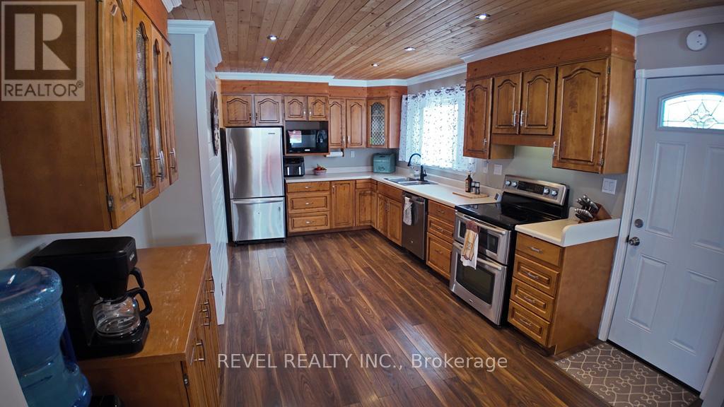 490 Marion Street, Iroquois Falls, Ontario  P0K 1G0 - Photo 11 - T12921542