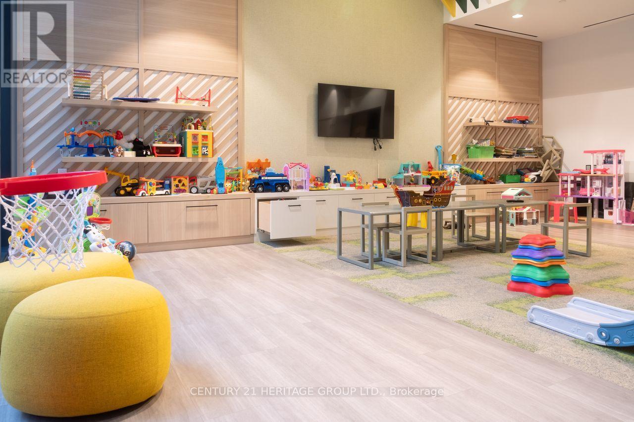 S560 - 180 Mill Street, Toronto, Ontario  M5A 0V7 - Photo 30 - C13016484