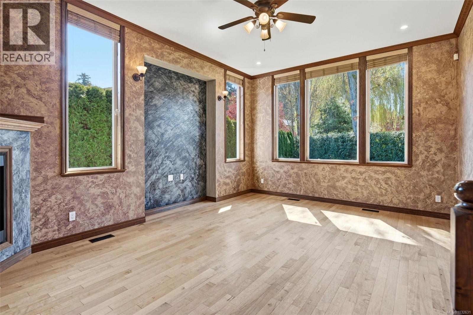 1174 South Valley Pl, Saanich, British Columbia  V8Z 7Z1 - Photo 11 - 1032631