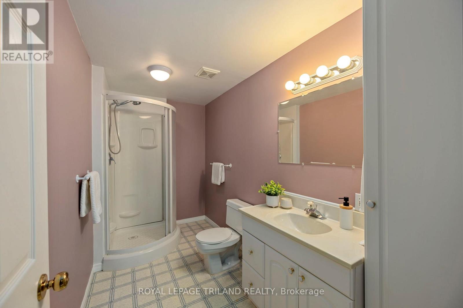 24 Sifton Drive, St. Thomas, Ontario  N5R 6C7 - Photo 25 - X13025580