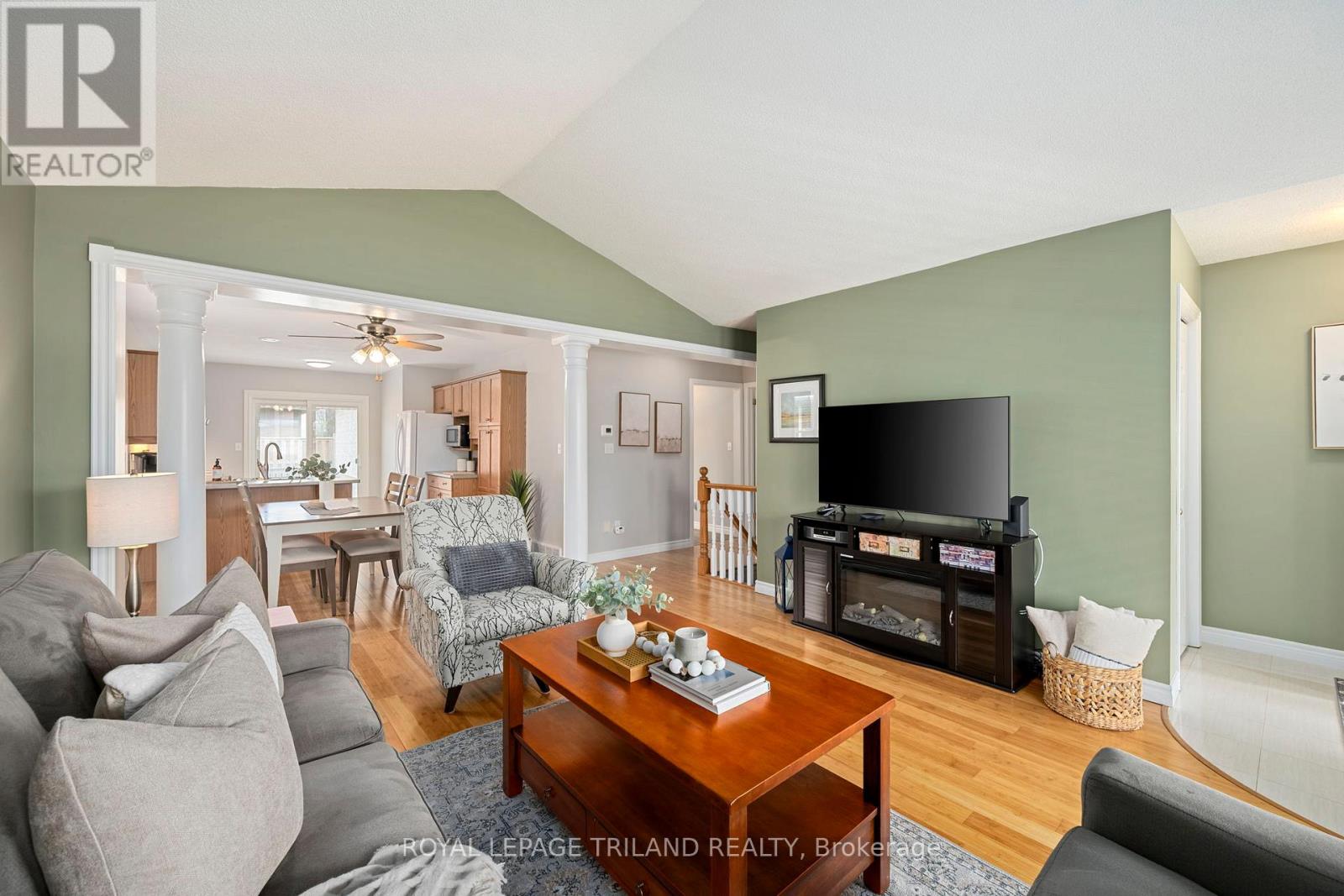 24 Sifton Drive, St. Thomas, Ontario  N5R 6C7 - Photo 7 - X13025580