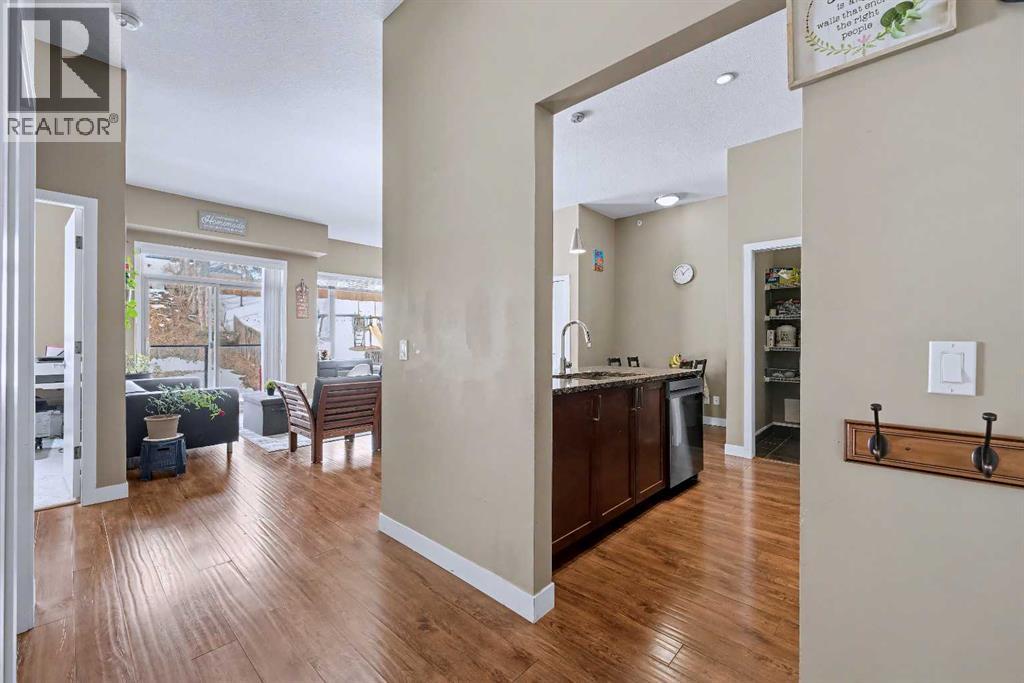417, 4303 1 Street Ne, Calgary, Alberta  T2E 7M3 - Photo 5 - A2290863