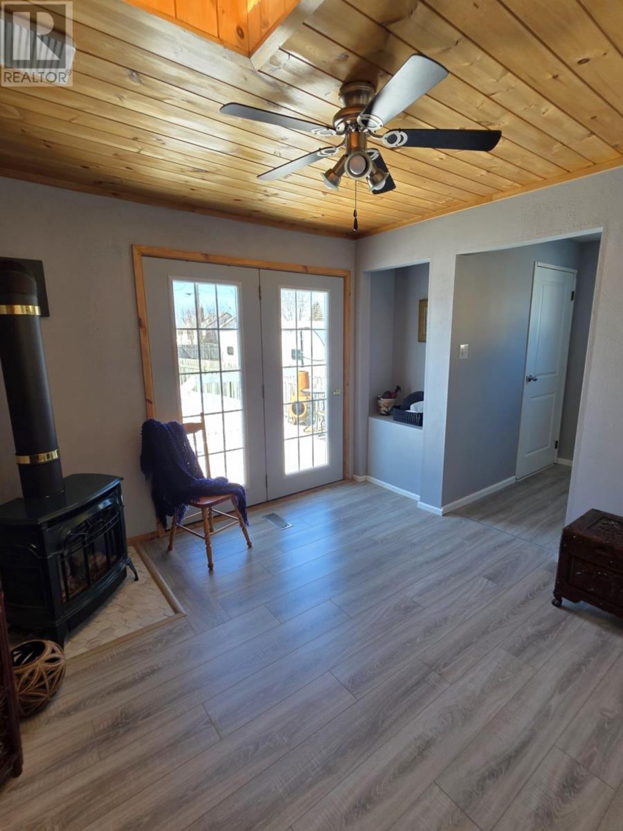 1317 Home Ave, Thunder Bay, Ontario  P7E 3B8 - Photo 15 - TB2600753