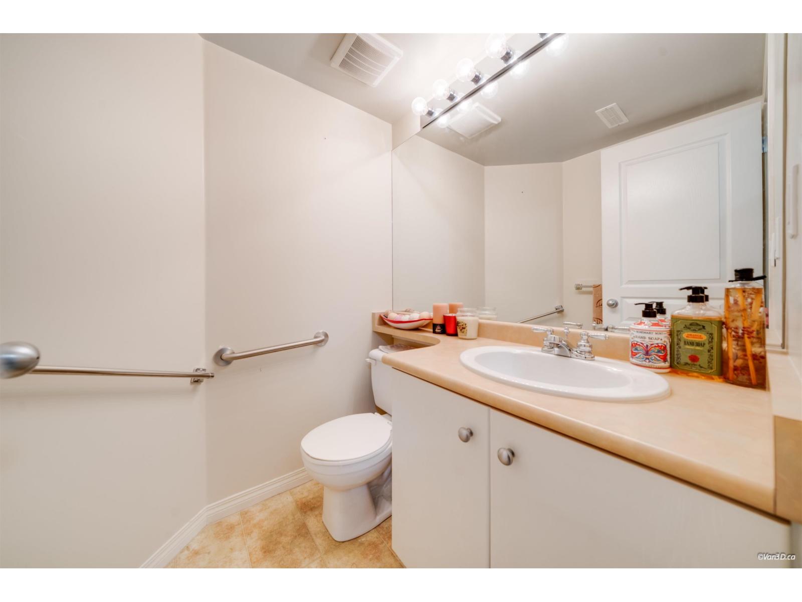 30 8888 151 Street, Surrey, British Columbia  V3R 0Z9 - Photo 11 - R3113420