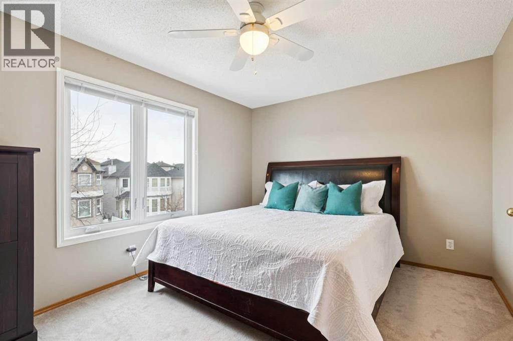 81 Bridlewood Manor Sw, Calgary, Alberta  T2Y 3T4 - Photo 16 - A2294484