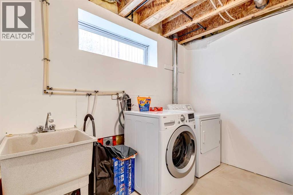 81 Bridlewood Manor Sw, Calgary, Alberta  T2Y 3T4 - Photo 28 - A2294484