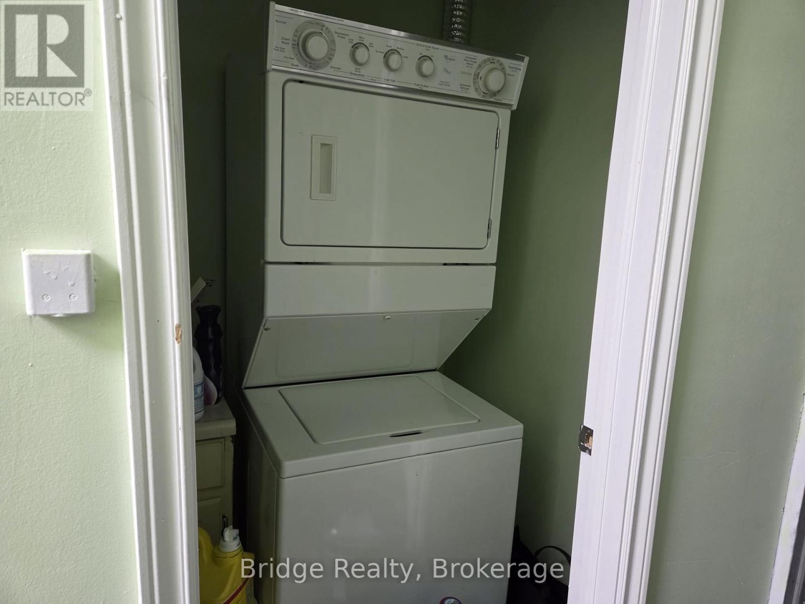 4 - 635 Greenhill Avenue, Hamilton, Ontario  L8K 5W8 - Photo 25 - X12878280