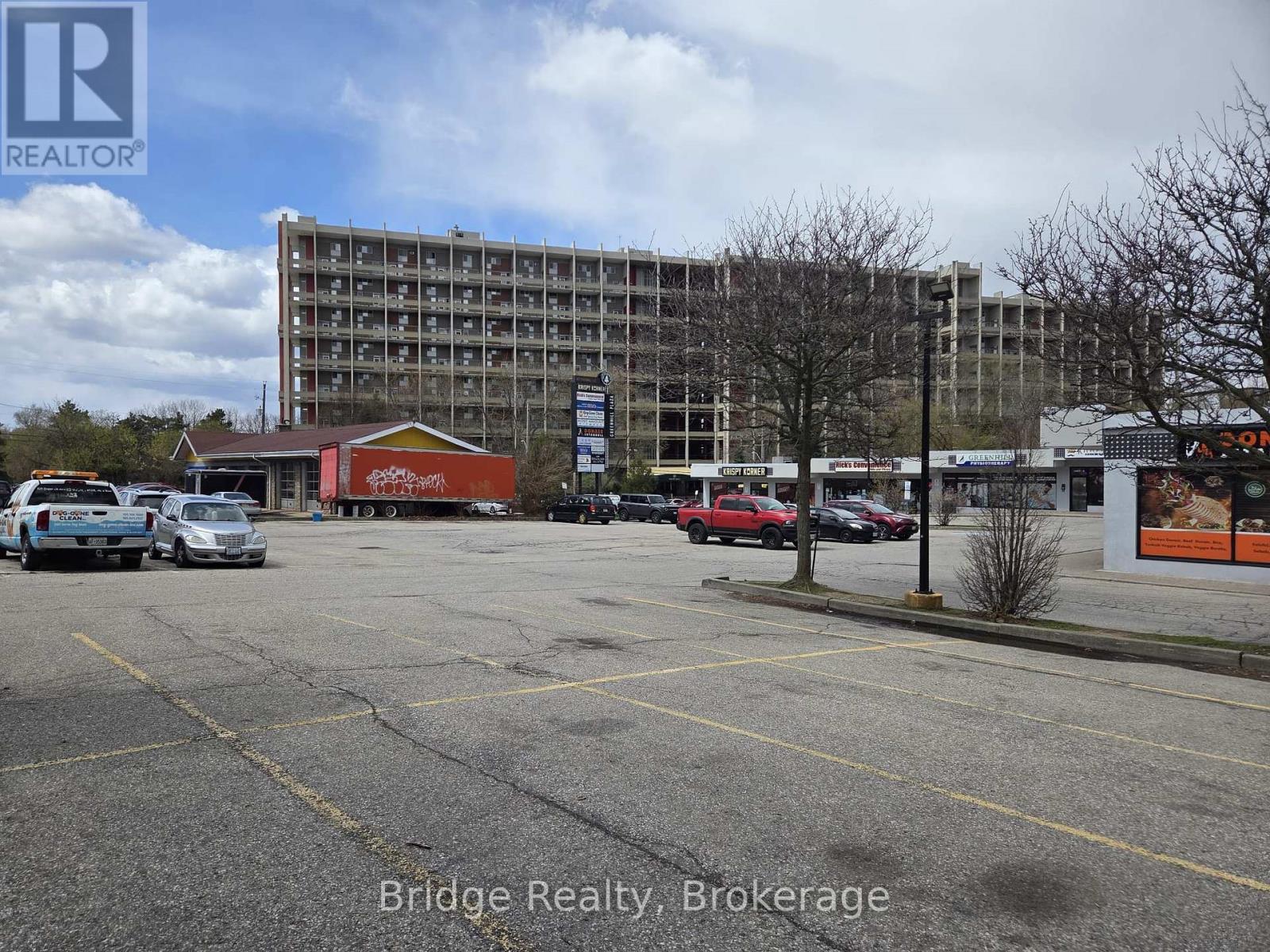 4 - 635 Greenhill Avenue, Hamilton, Ontario  L8K 5W8 - Photo 28 - X12878280