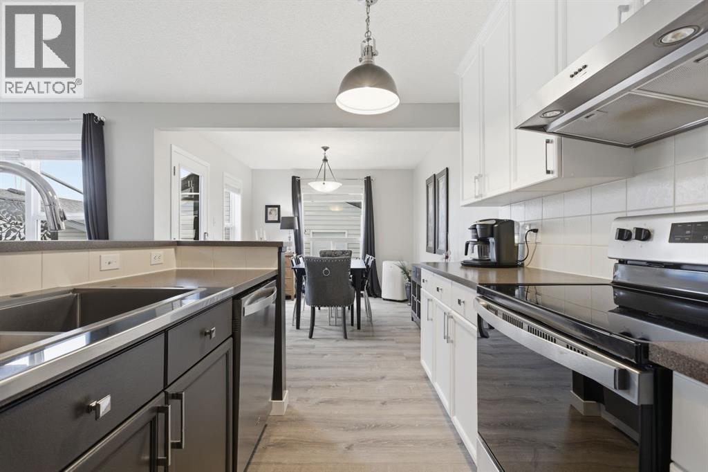 44 Cimarron Grove Way, Okotoks, Alberta  T1S 2L9 - Photo 12 - A2300564