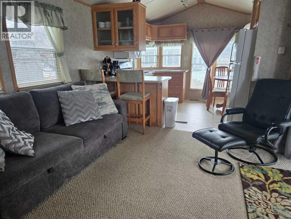 481 Carefree Resort, Rural Red Deer County, Alberta  T4G 0K6 - Photo 8 - A2303208