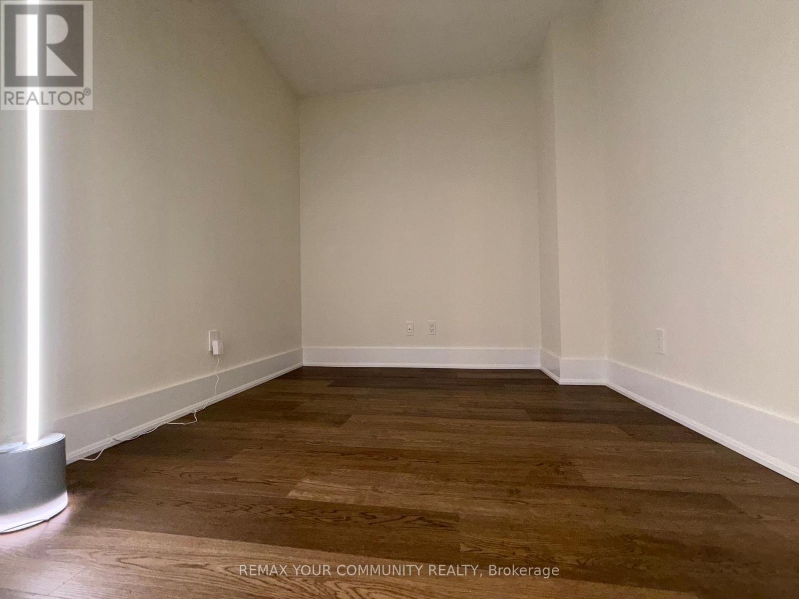 606 - 8 Scollard Street, Toronto, Ontario  M5R 1M2 - Photo 15 - C13025094