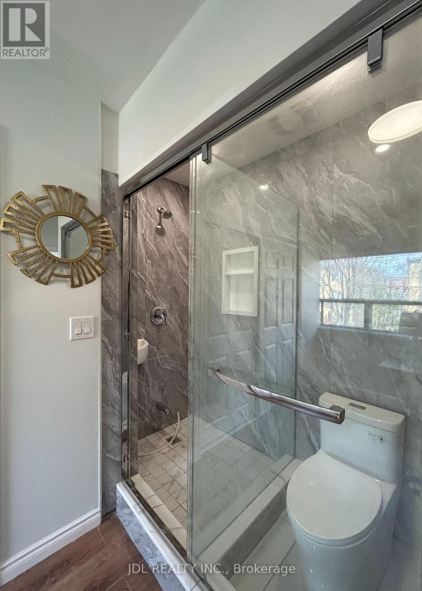 18 Cadillac Ave Avenue, Toronto, Ontario  M3H 1R9 - Photo 29 - C12808446