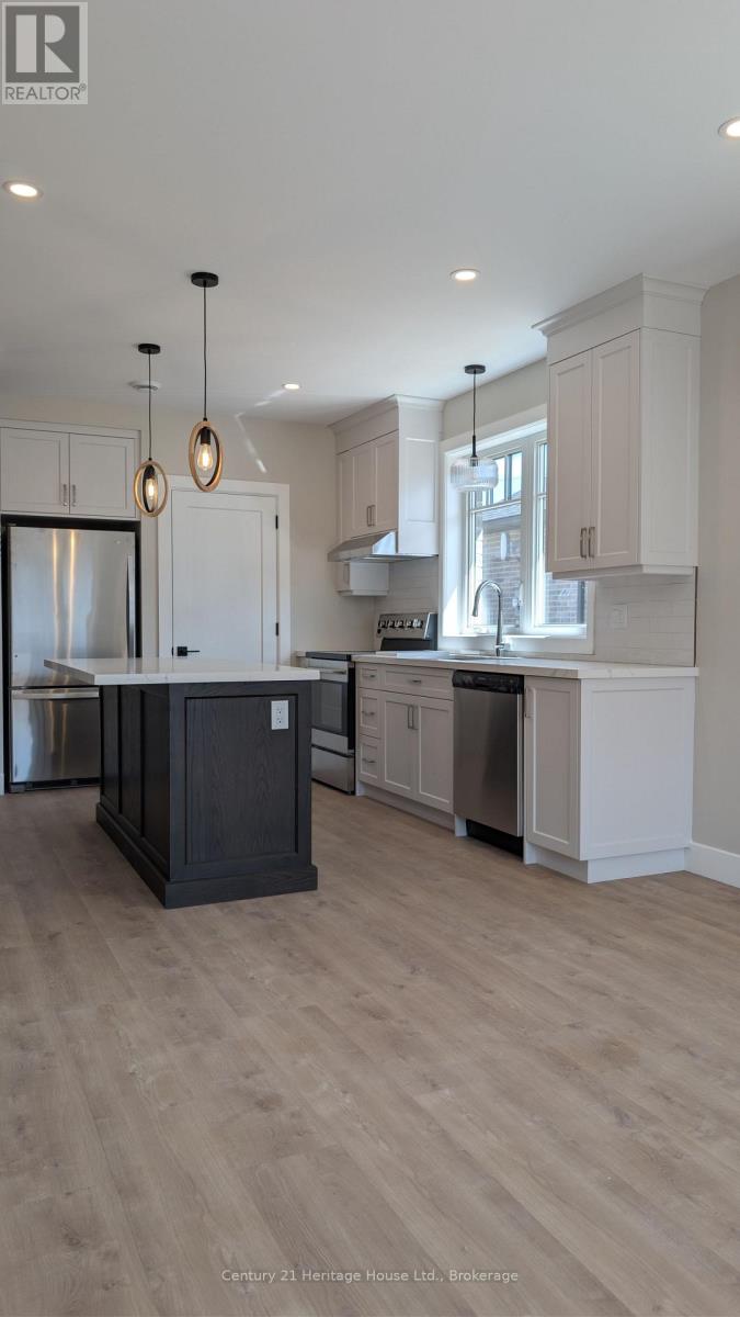 329 Arthur Street, Wellington North, Ontario  N0G 2L3 - Photo 3 - X12594642