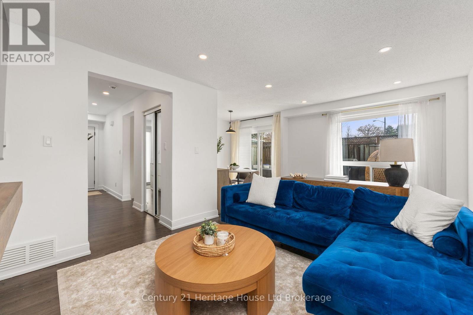 9 San Vito Way, Toronto, Ontario  M3L 2G7 - Photo 11 - W13025582