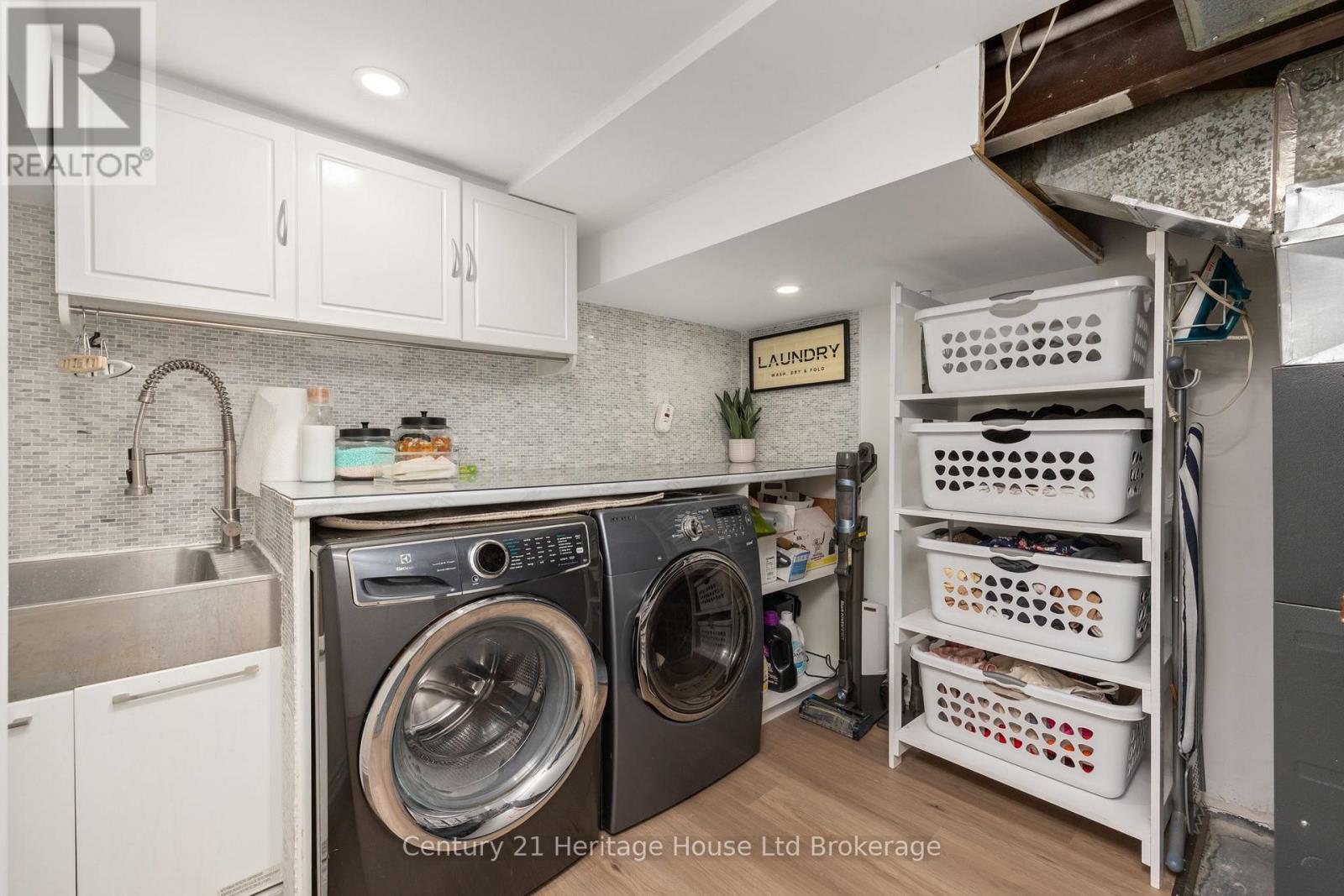 9 San Vito Way, Toronto, Ontario  M3L 2G7 - Photo 25 - W13025582