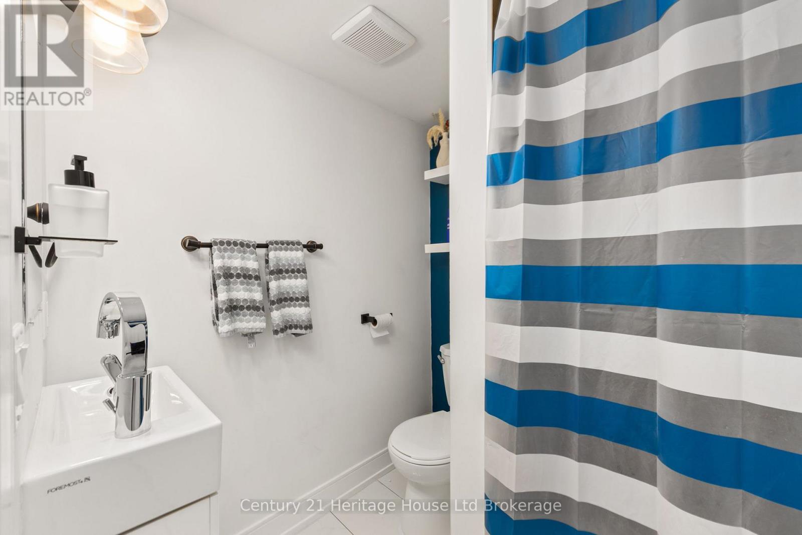 9 San Vito Way, Toronto, Ontario  M3L 2G7 - Photo 26 - W13025582