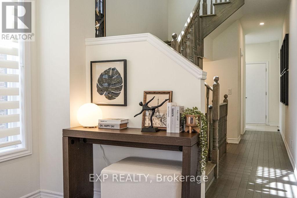 69 Freeman Williams Street, Markham, Ontario  L6C 3K4 - Photo 9 - N13021992