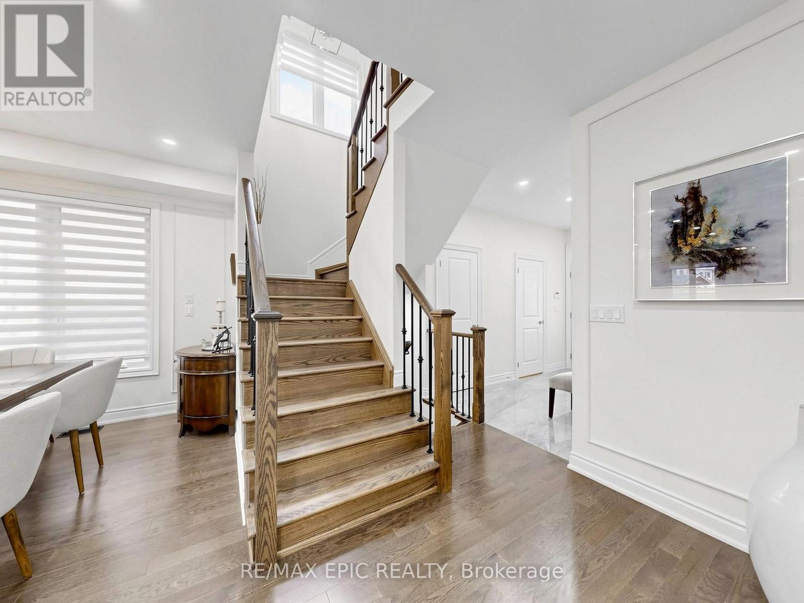 122 Scarlet Way, Bradford West Gwillimbury, Ontario  L3Z 4J2 - Photo 30 - N13023774