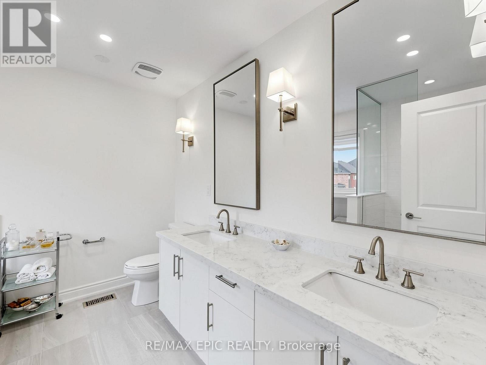 122 Scarlet Way, Bradford West Gwillimbury, Ontario  L3Z 4J2 - Photo 36 - N13023774