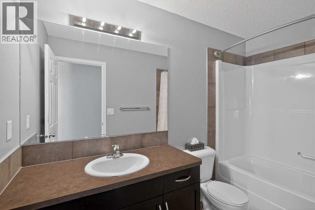 51 Country Village Villas Ne, Calgary, Alberta  T3K 0L7 - Photo 20 - A2294713