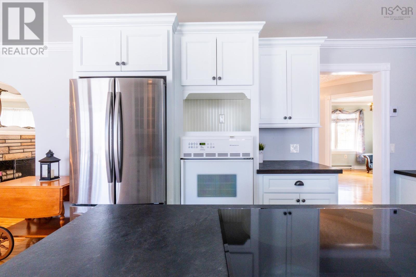 408 Belcher Street, Belcher Street, Nova Scotia  B4N 3V5 - Photo 13 - 202603210