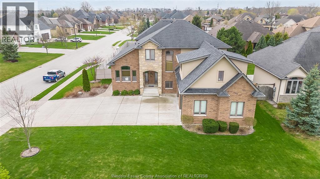 12337 Candlewood Drive, Tecumseh, Ontario  N9K 0A3 - Photo 3 - 26008678