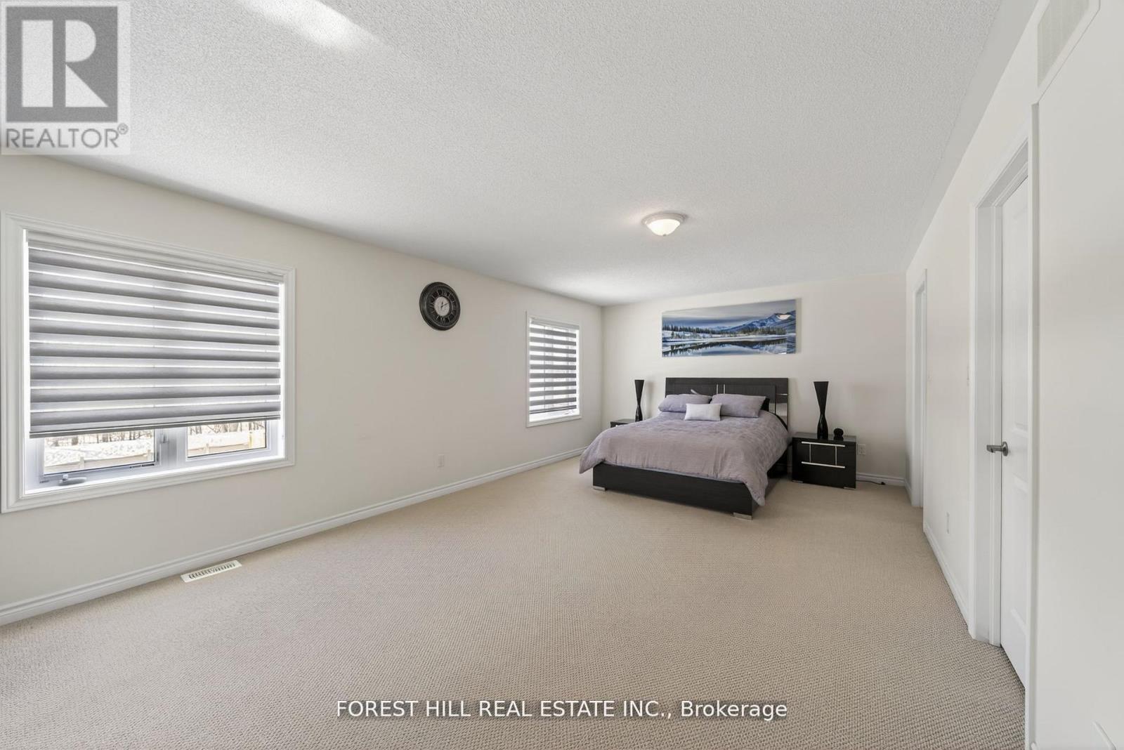 37 Rugman Crescent, Springwater, Ontario  L9X 2A2 - Photo 17 - S12975464