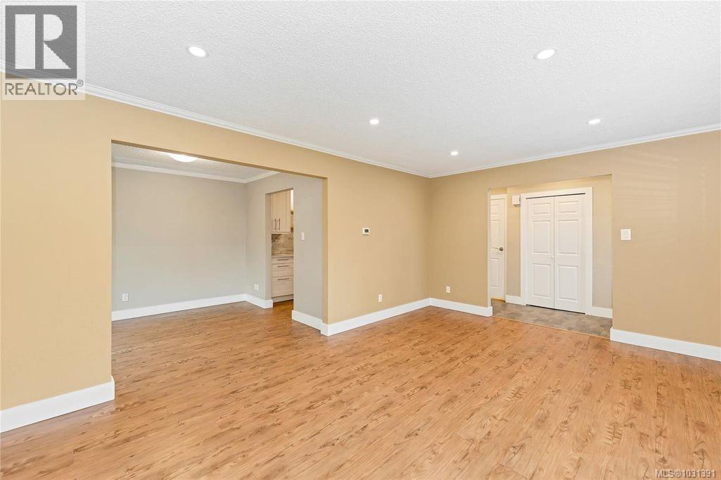 4 1945 Lisnoe Ave, Central Saanich, British Columbia  V8M 1T2 - Photo 11 - 1031391