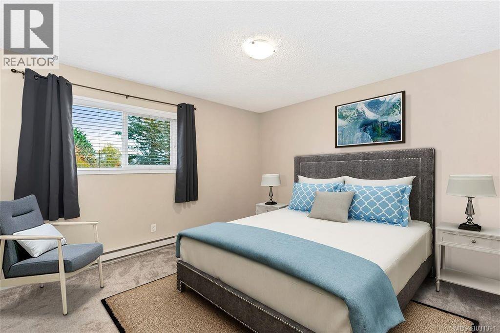 4 1945 Lisnoe Ave, Central Saanich, British Columbia  V8M 1T2 - Photo 15 - 1031391