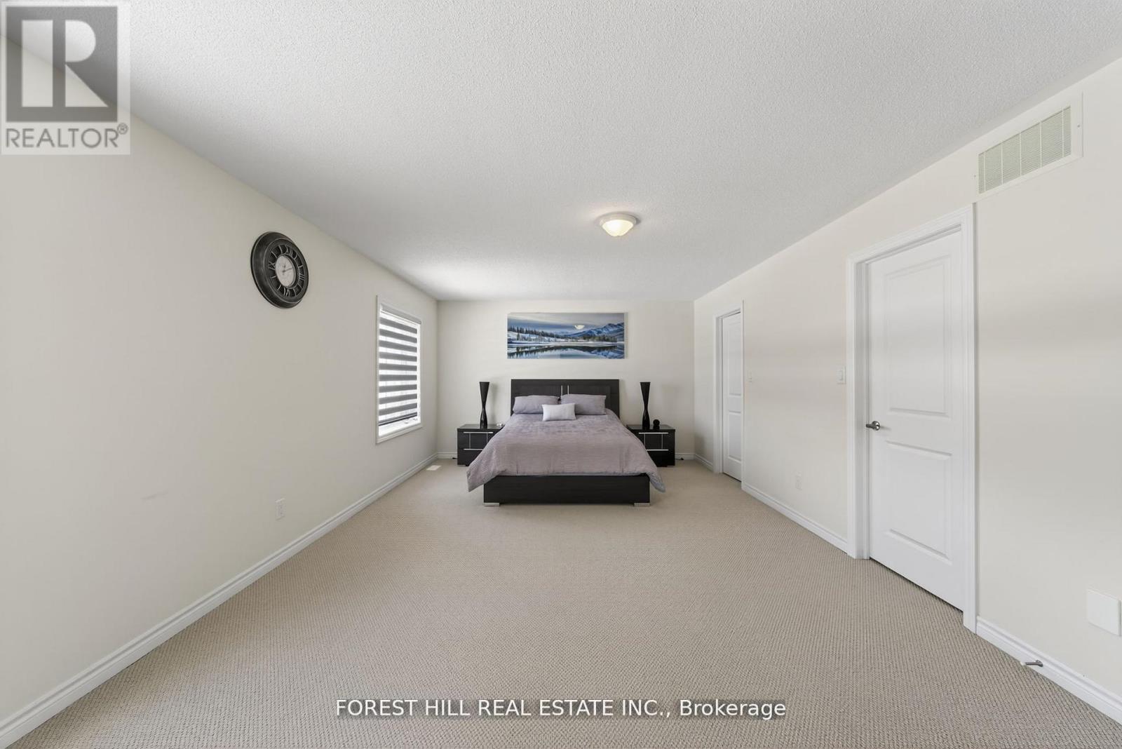 37 Rugman Crescent, Springwater, Ontario  L9X 2A2 - Photo 18 - S12975464