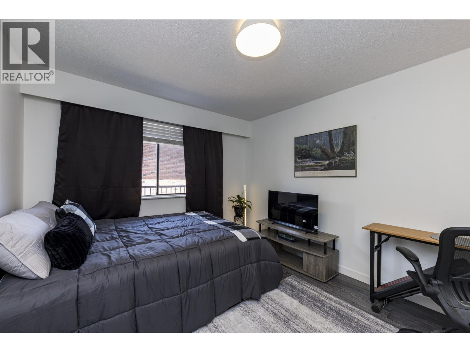 208 160 E 19th Street, North Vancouver, British Columbia  V7L 2Y8 - Photo 13 - R3113929