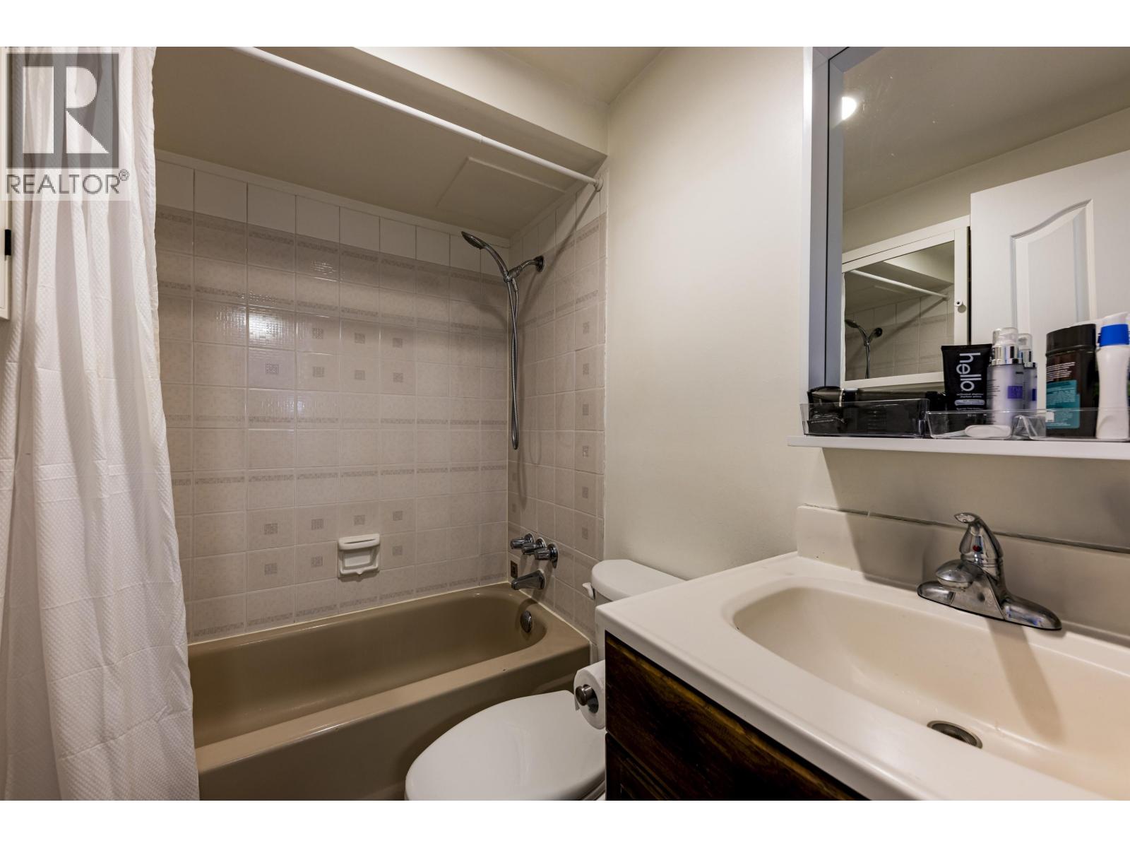 208 160 E 19th Street, North Vancouver, British Columbia  V7L 2Y8 - Photo 15 - R3113929