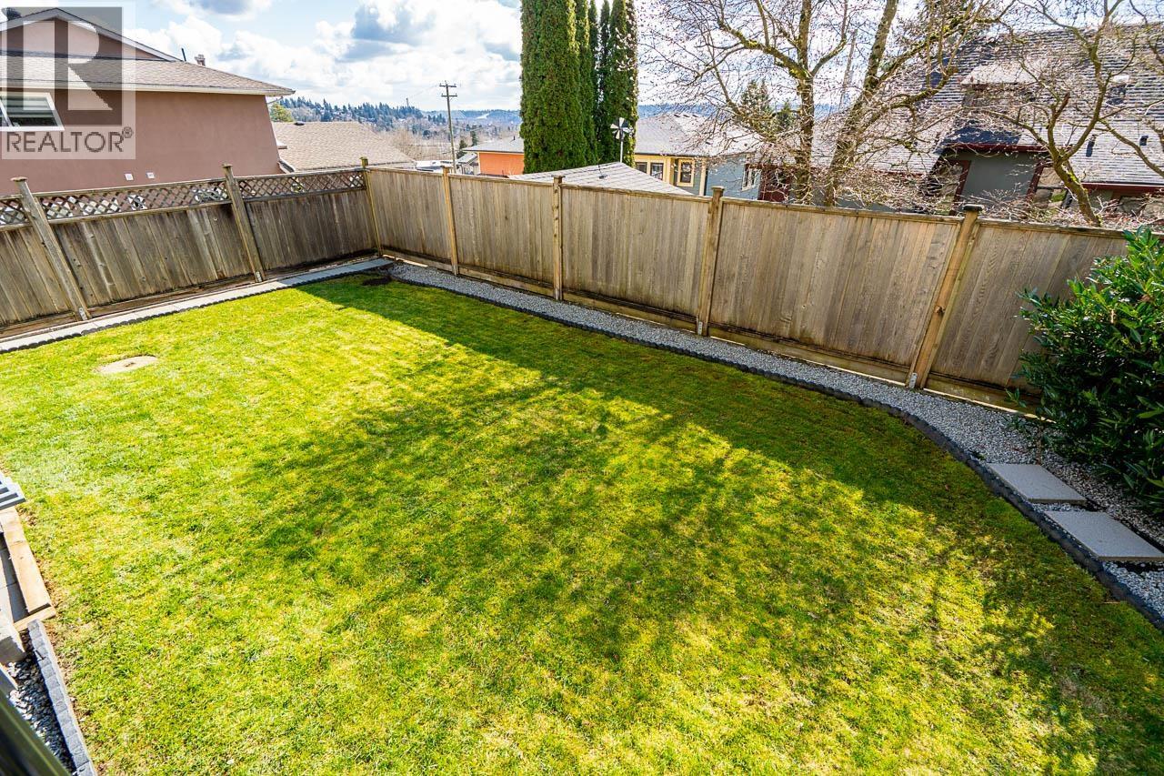 1120 Hachey Avenue, Coquitlam, British Columbia  V3K 2H4 - Photo 23 - R3113940